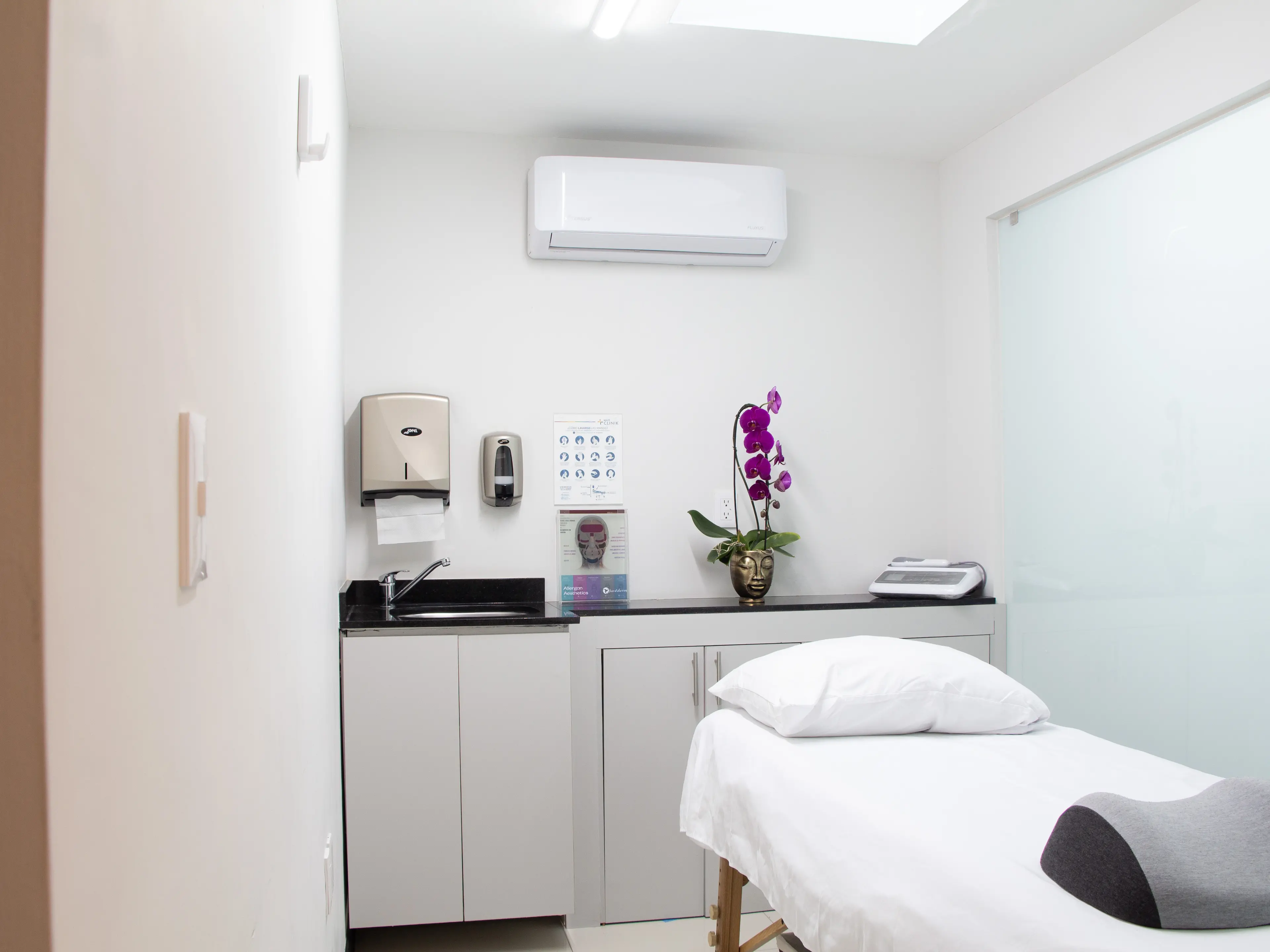 Cabina de Rehabilitación y Fisioterapia 3